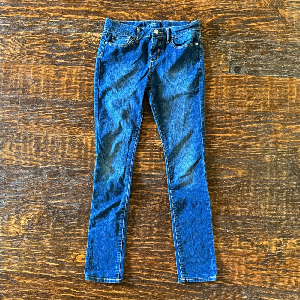 Girls Old Navy jeans - size 14 - adjustable waist - good condition!